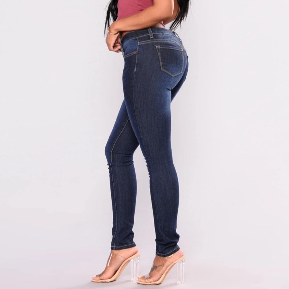Dark Denim Fashion Nova Jeans💙